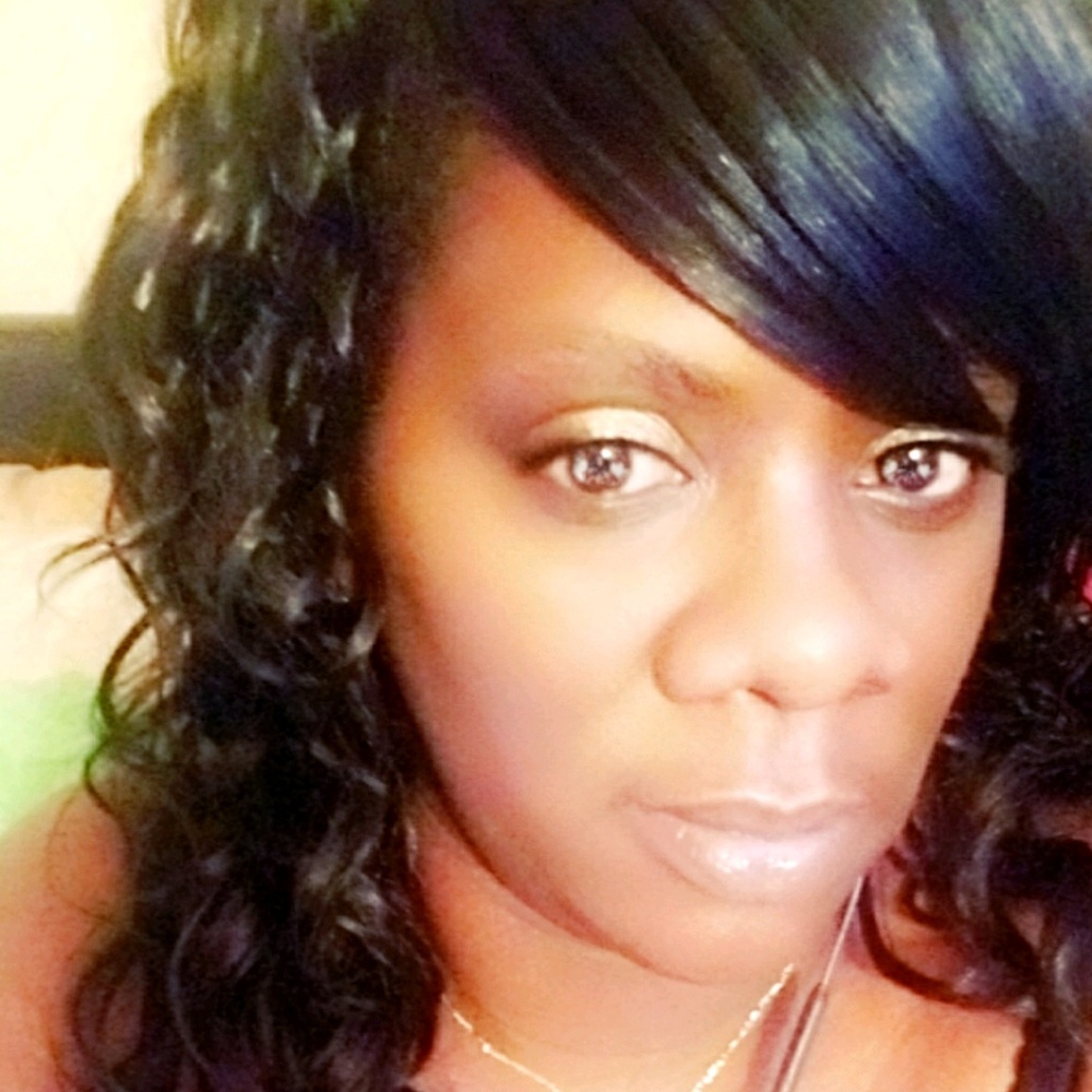 Meet your Posher, Takeshia
